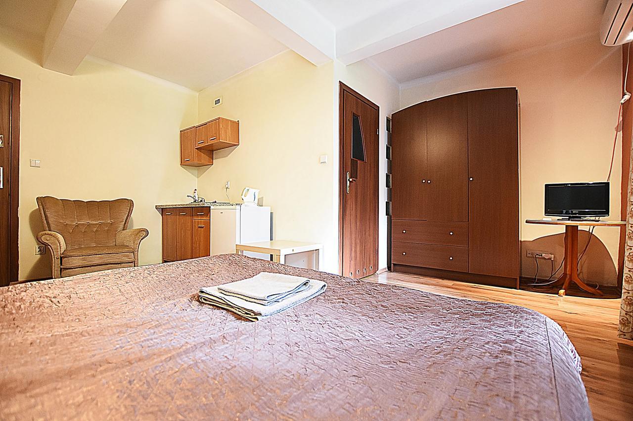 Vital Aparthotel คราคูฟ ภายนอก รูปภาพ