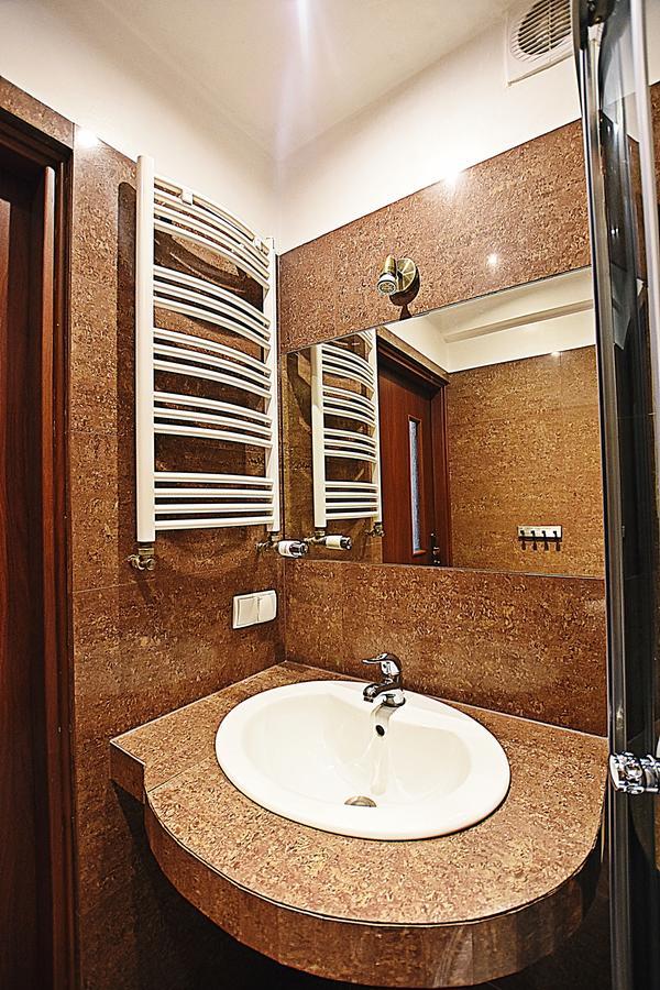 Vital Aparthotel คราคูฟ ภายนอก รูปภาพ