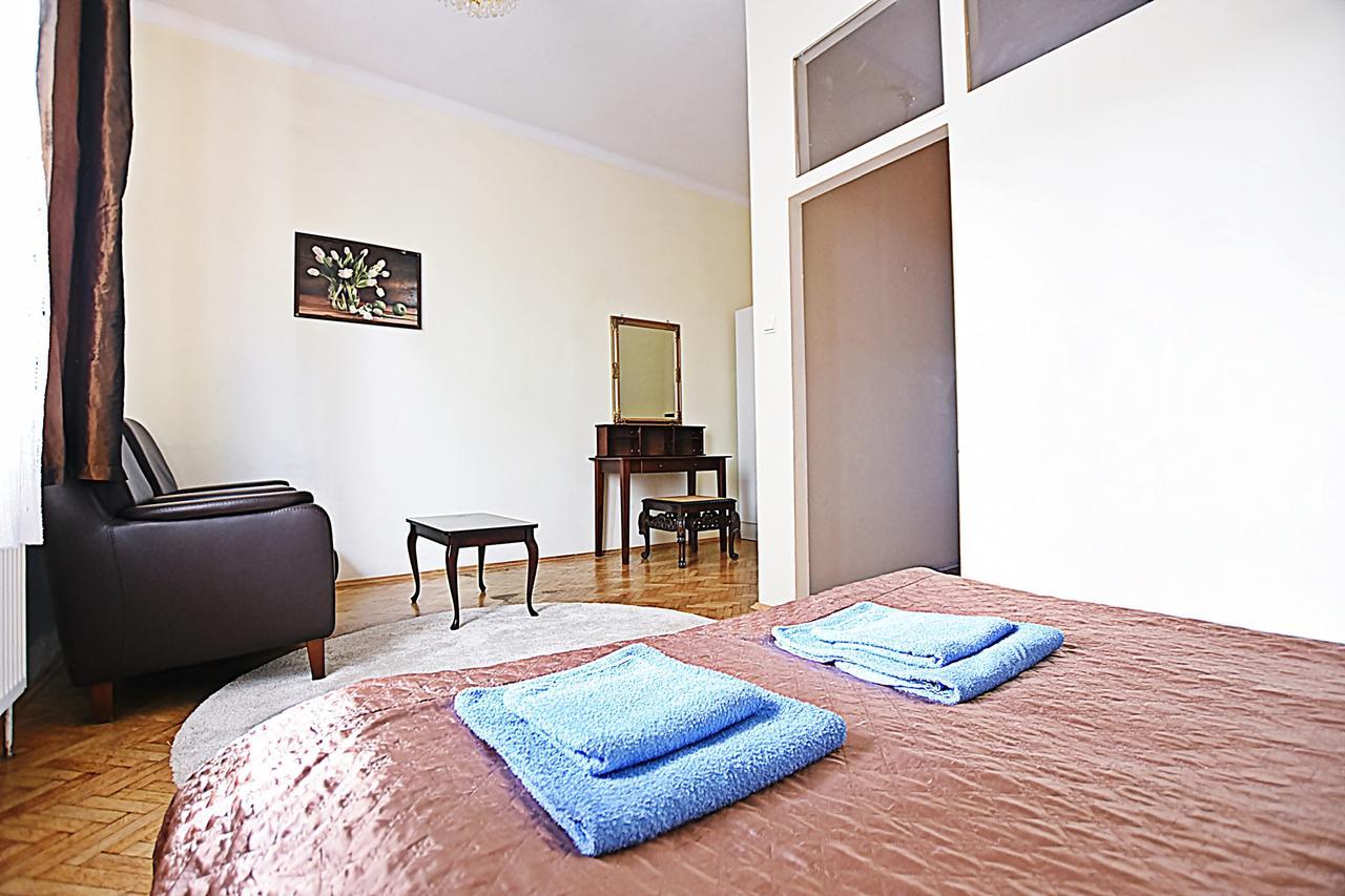 Vital Aparthotel คราคูฟ ภายนอก รูปภาพ